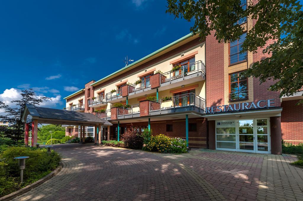April Hotel Panorama Rychnov nad Kneznou Bagian luar foto